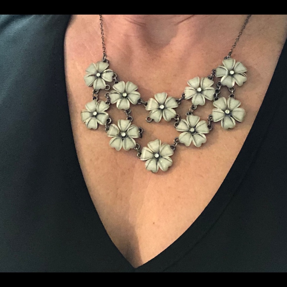 Layered flower necklace with stone accents
